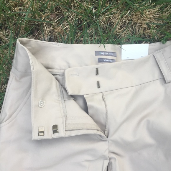 Apt. 9 Maxwell fit, wide leg capris NWT - Picture 4 of 7